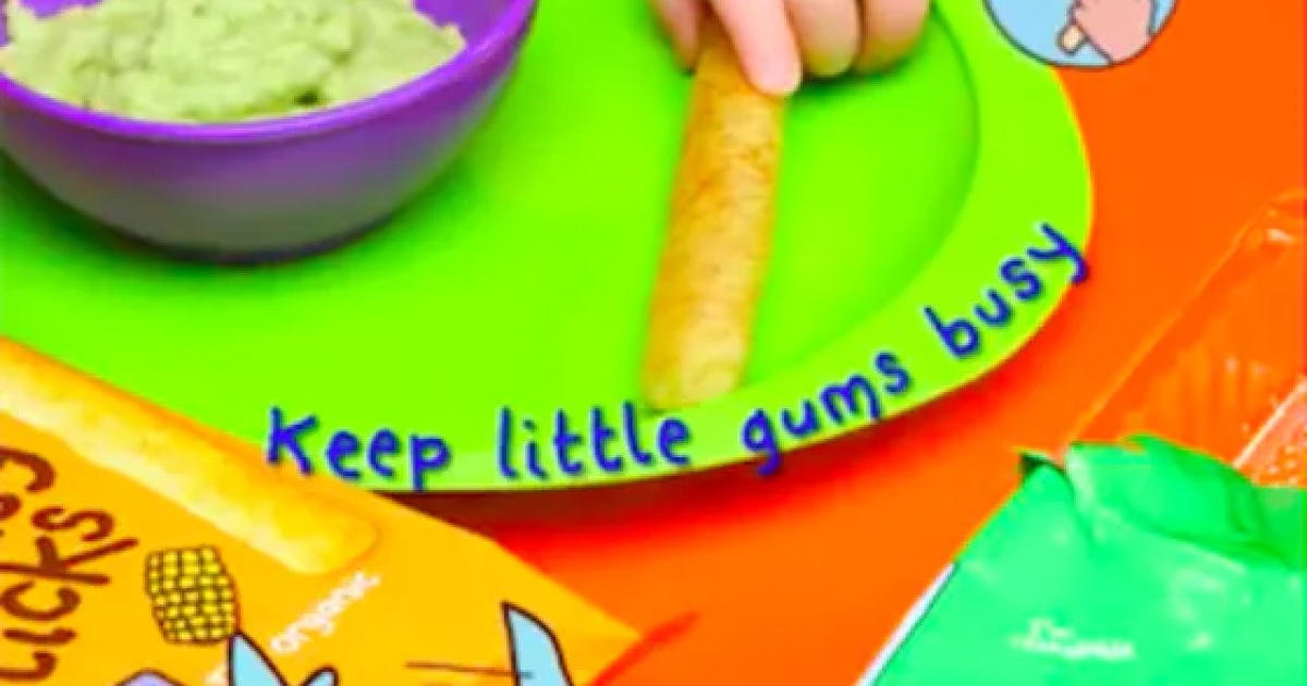 Dippy Pea Guacamole Recipe for Babies | Ella's Kitchen